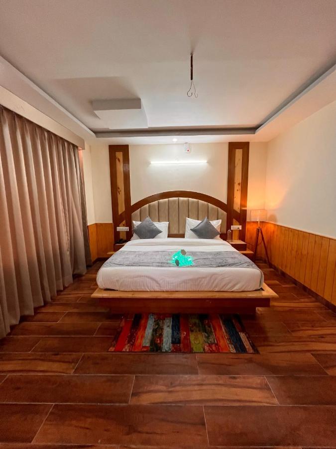 Le Green Resort, Mall Road Manali Esterno foto