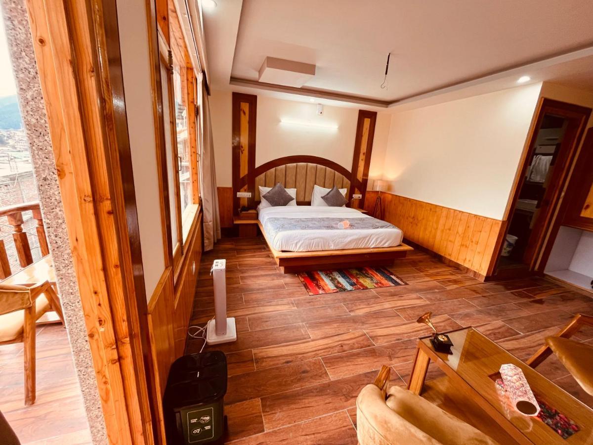 Le Green Resort, Mall Road Manali Esterno foto
